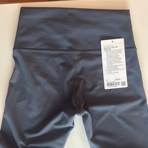 Lululemon 🩶 Wunder Train HR Tight 28” (6)